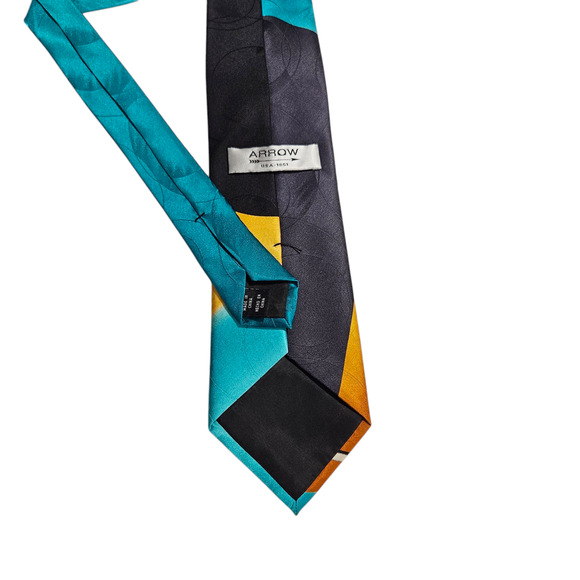 Arrow Abstract Geometric Tie Turquoise Yellow Gray Silk 3.75” Wide Made in China - Picture 5 of 7